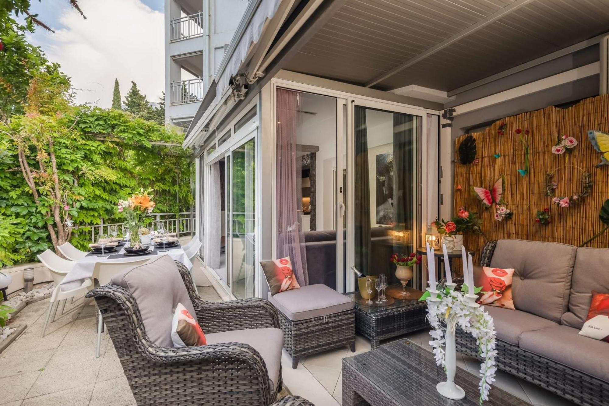 Beachfront Apartment Romilda มาคาร์สกา ภายนอก รูปภาพ