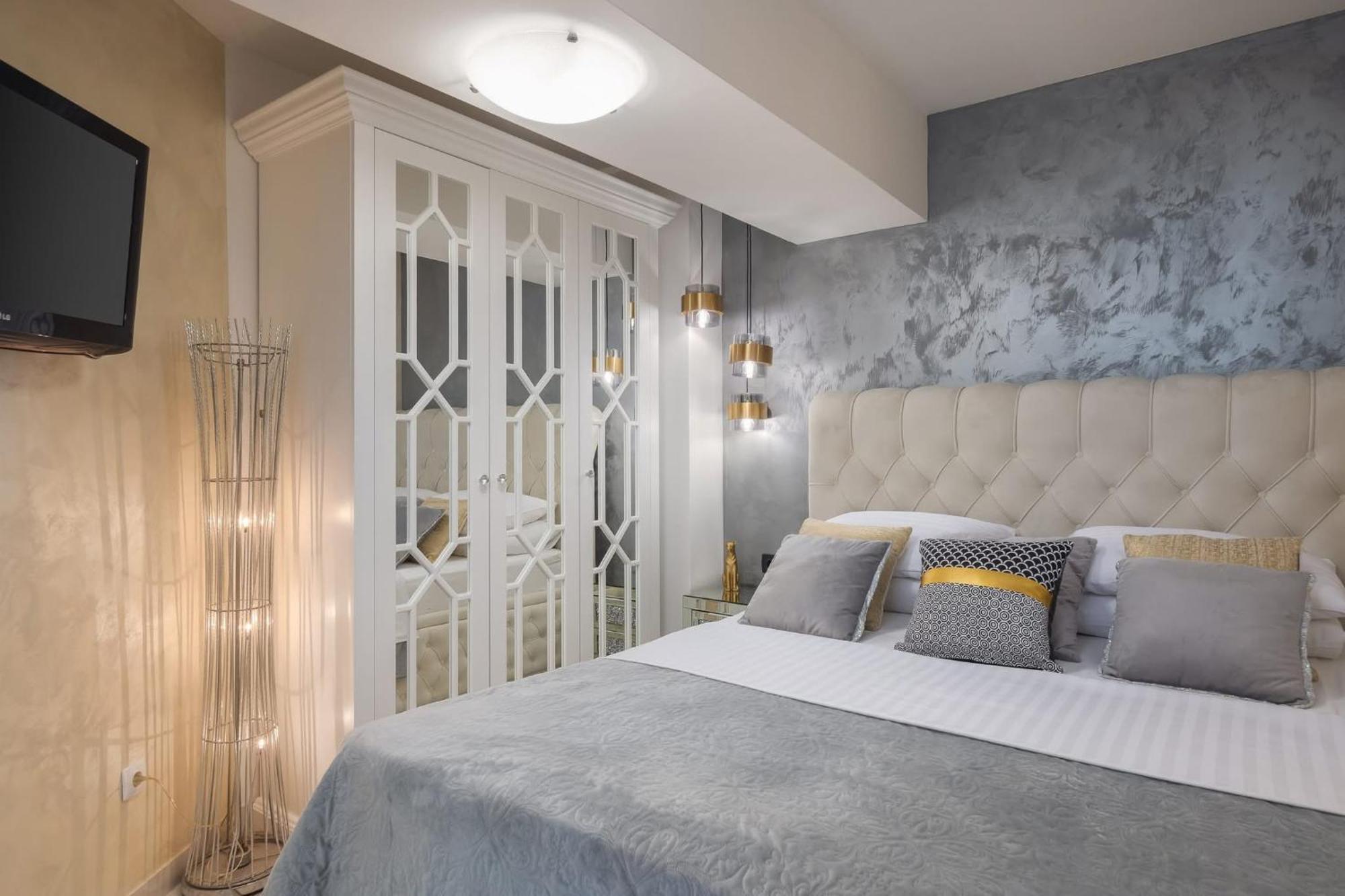 Beachfront Apartment Romilda มาคาร์สกา ภายนอก รูปภาพ