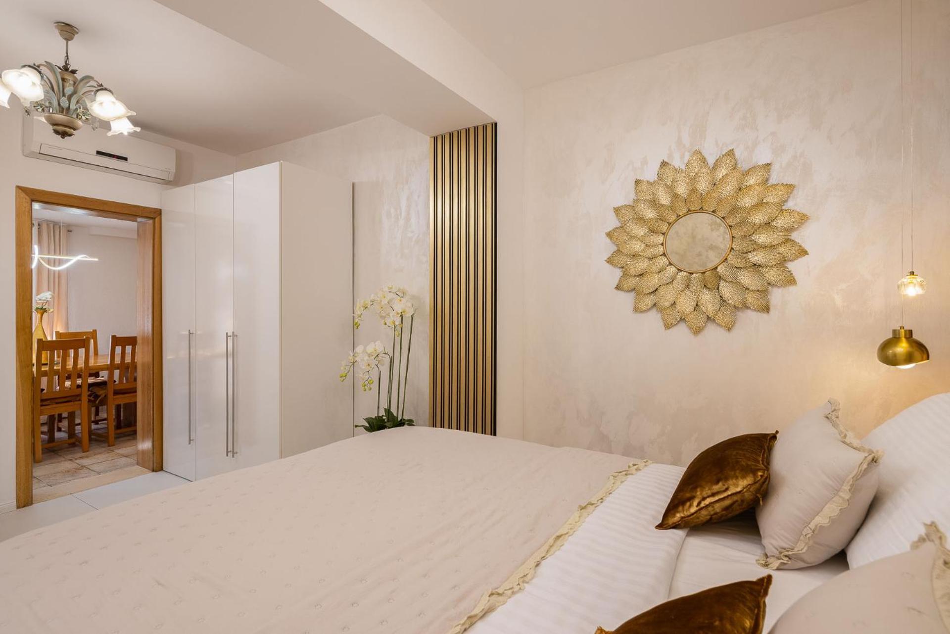 Beachfront Apartment Romilda มาคาร์สกา ภายนอก รูปภาพ
